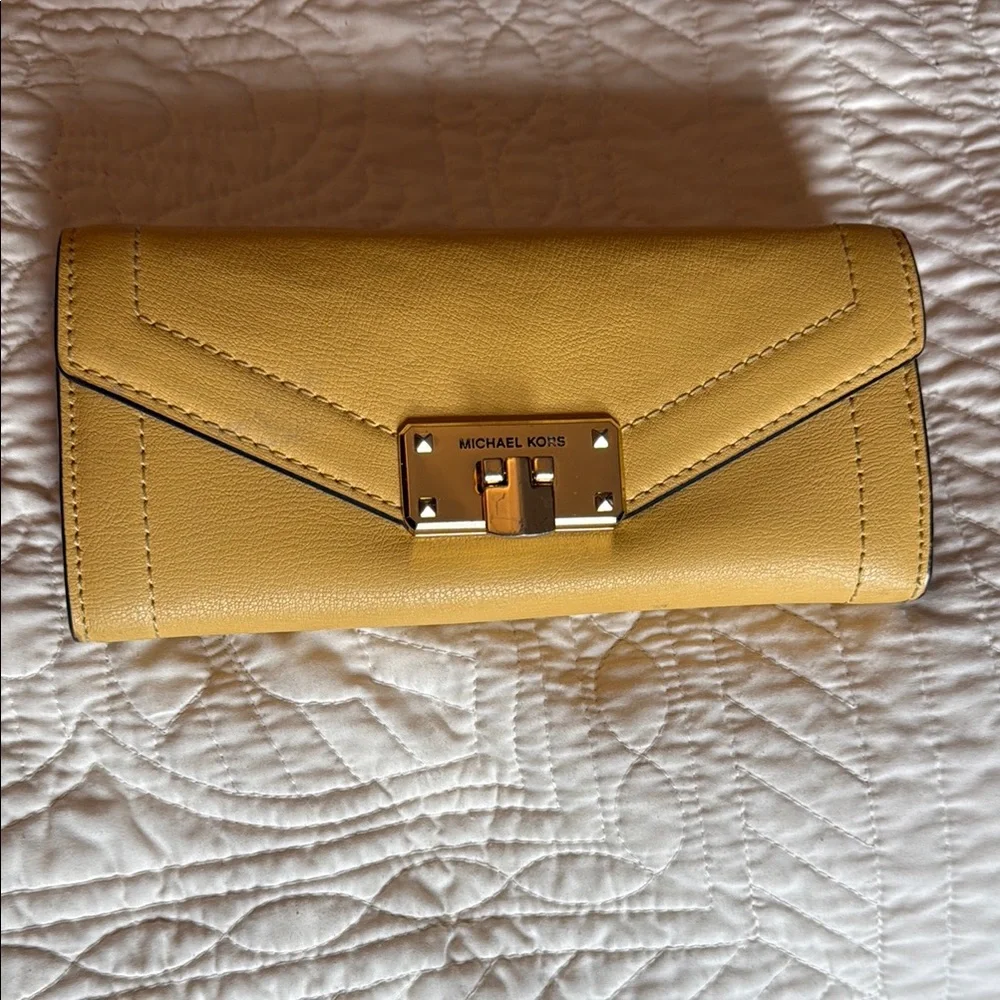 Michael Kors Yellow Leather Wallet with Gold Clasp - Picture 1 of 5